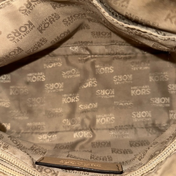 Michael Kors Beige Crossbody Bag - Picture 6 of 15